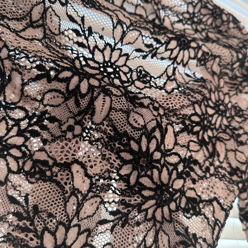 Windsor Lace Tie-Front Long Sleeve Top - Picture 4 of 5